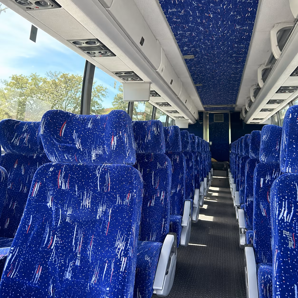 long distance bus rentals from sanford for church groups and retreat travel