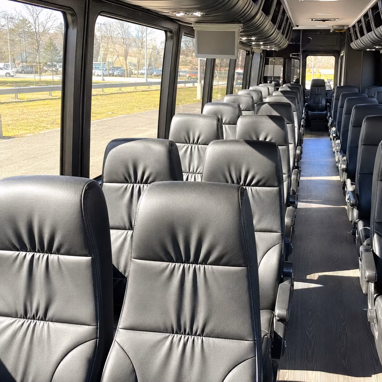 minibus rentals for winery hopping through lake county and beyond