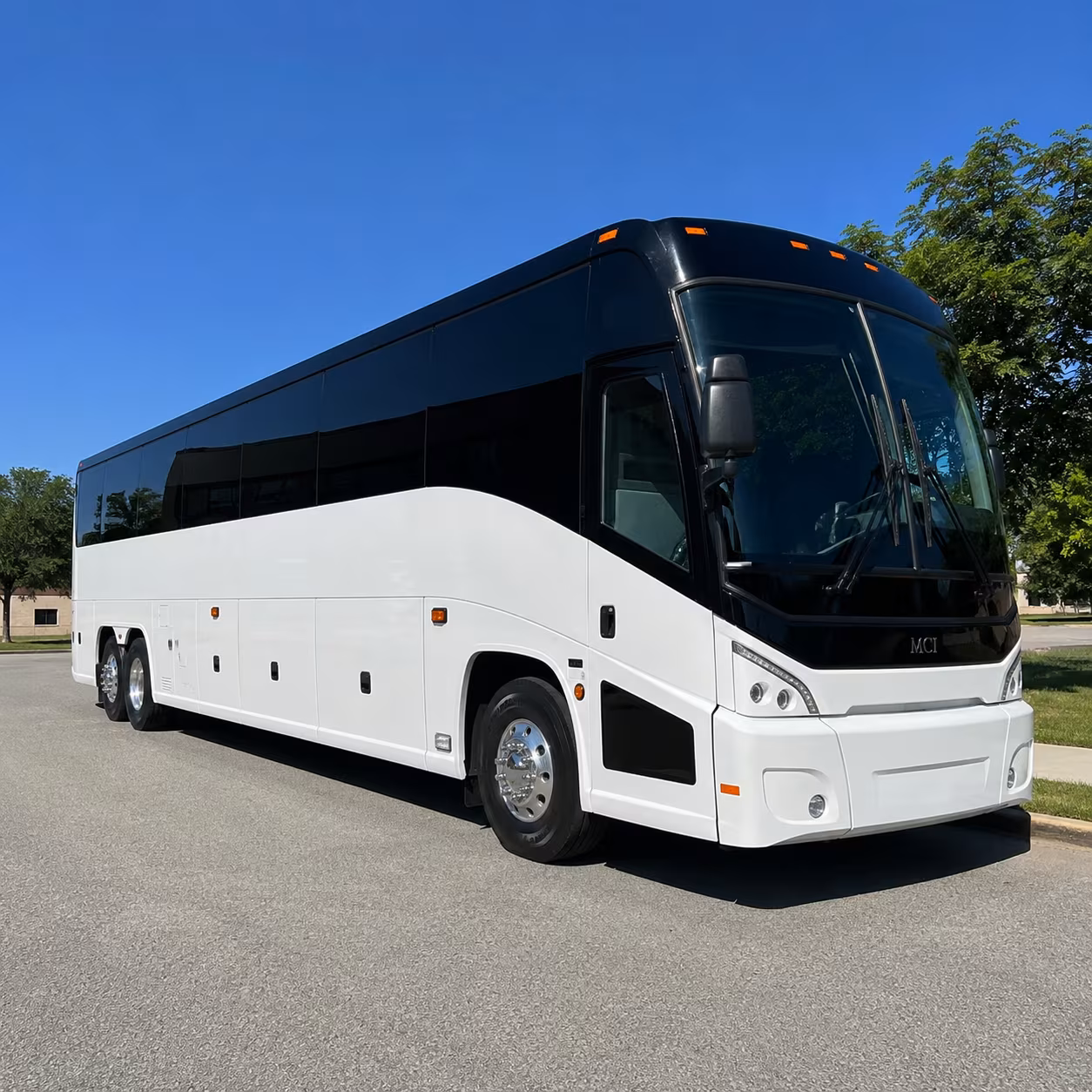 sanford 56 passenger charter bus