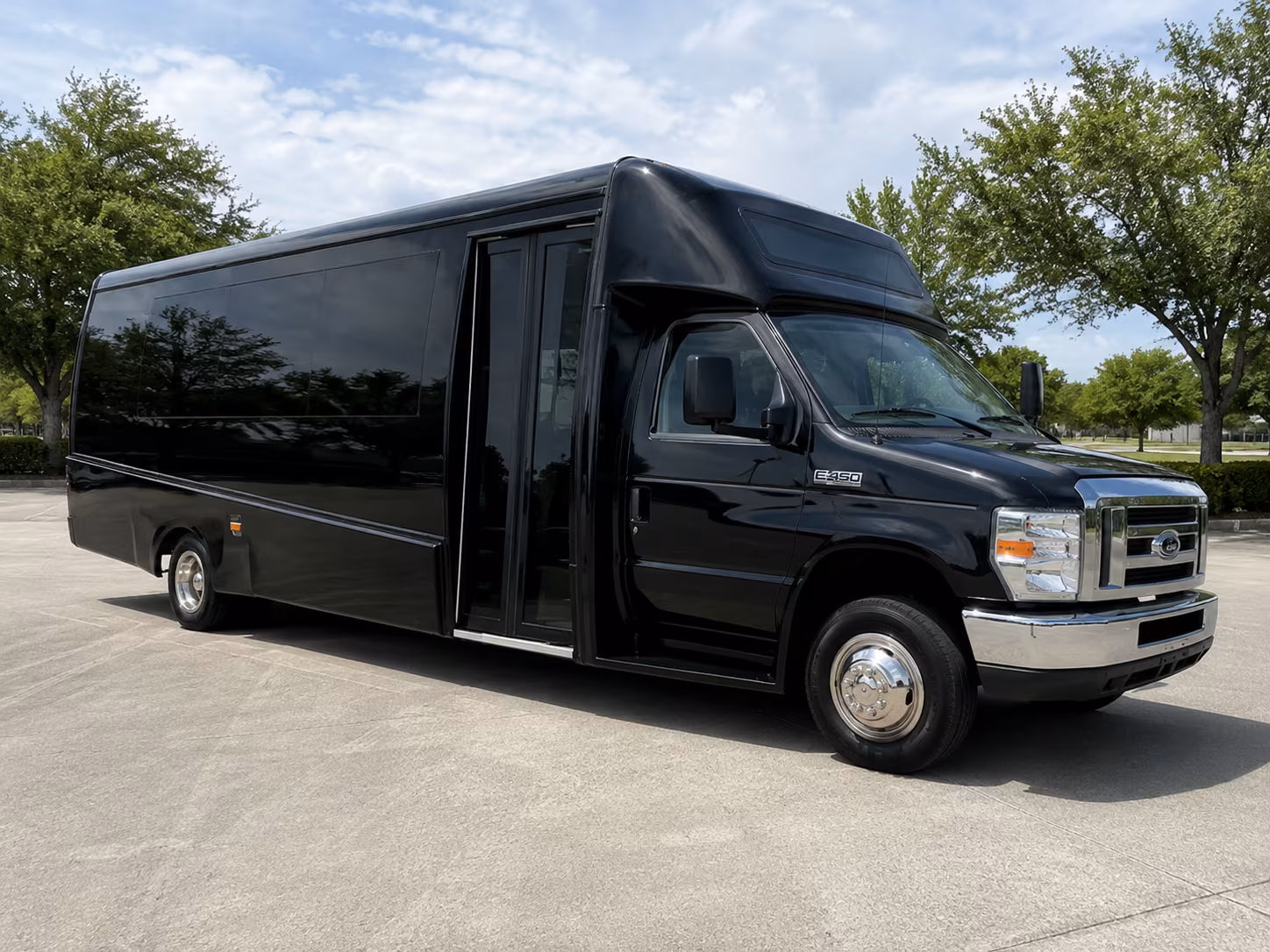 science center and planetarium buses for sanford area schools